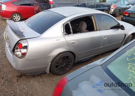 2005 Nissan Altima 2.5 S из США, поврежденный, VIN 1N4AL11D05N464117